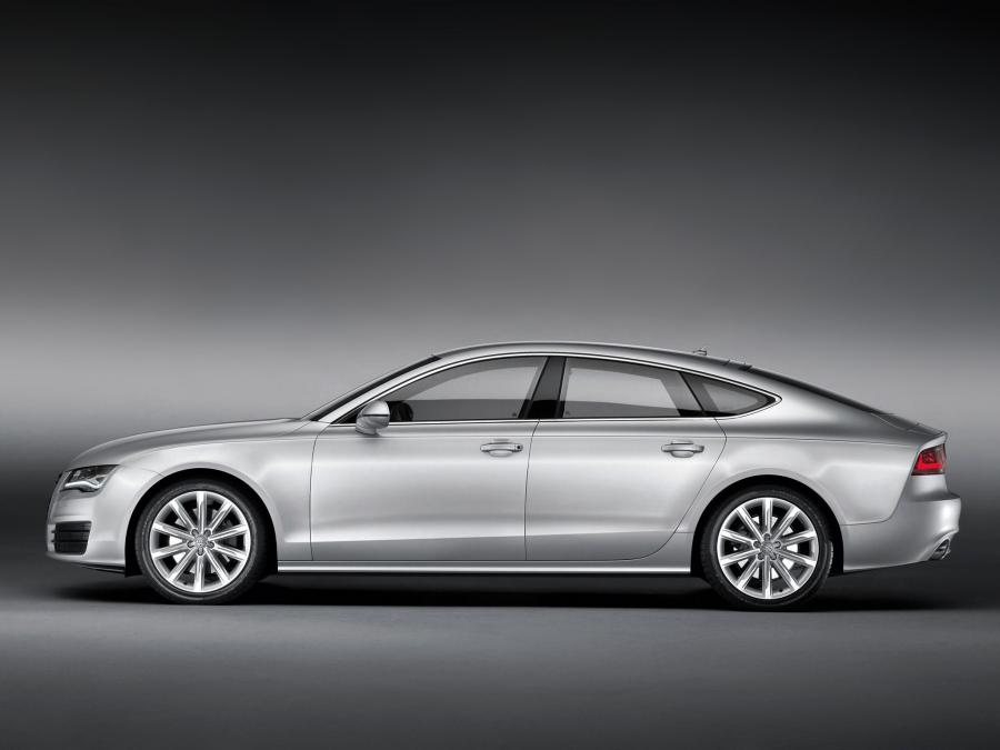  Audi A7 Sportback 3.0 TDI Quattro 2010 года  (фото 31 из 45)